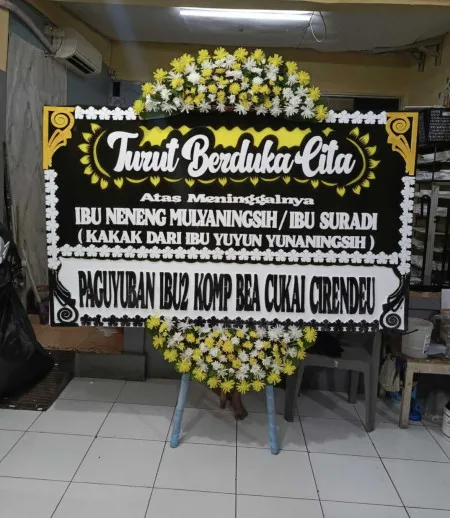 Papan Bunga Duka Candi Ampel